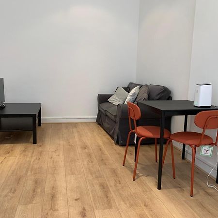 Mayfair Modern 2 Bed Home London Eksteriør billede